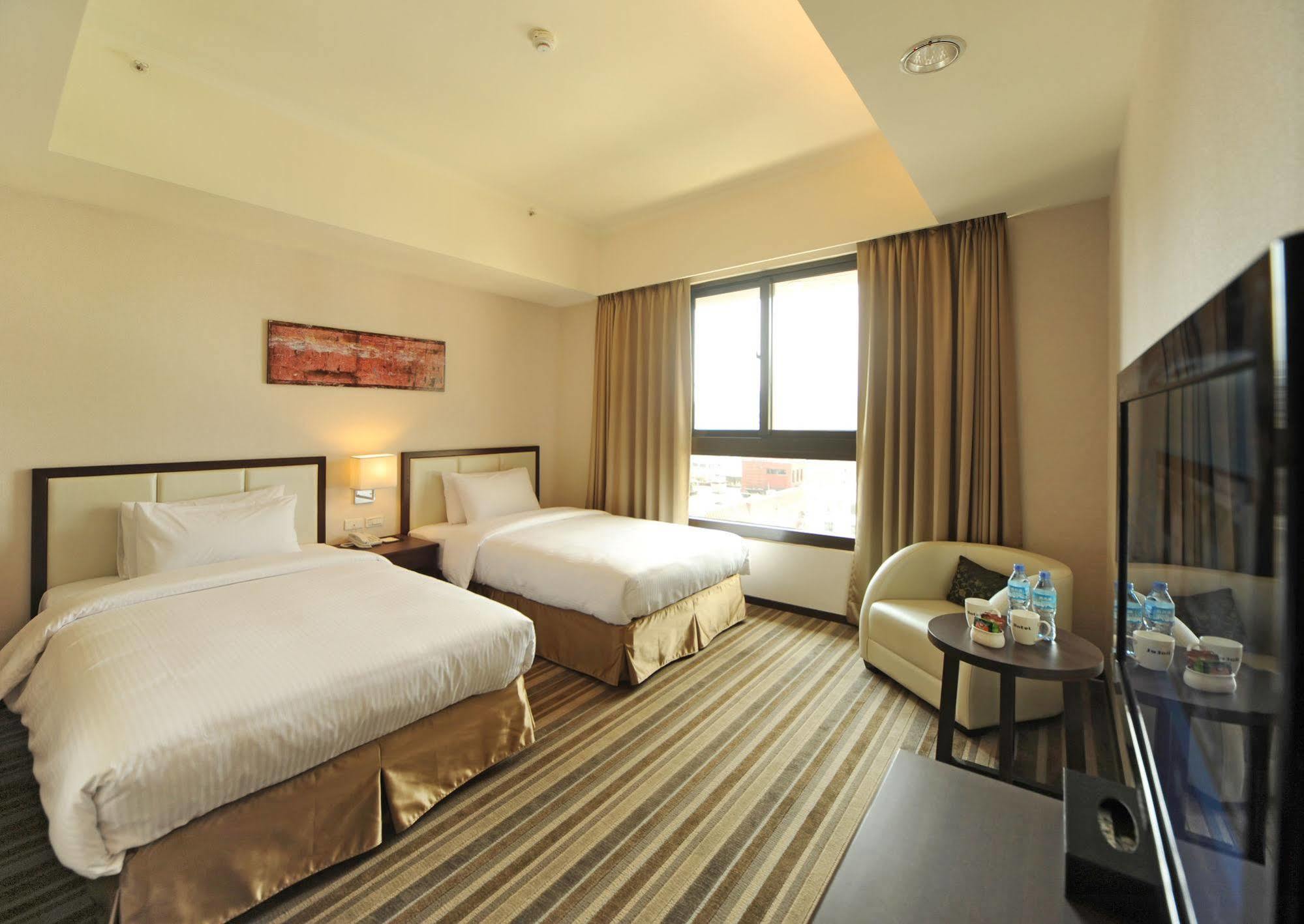 F Hotel - Hualien מראה חיצוני תמונה
