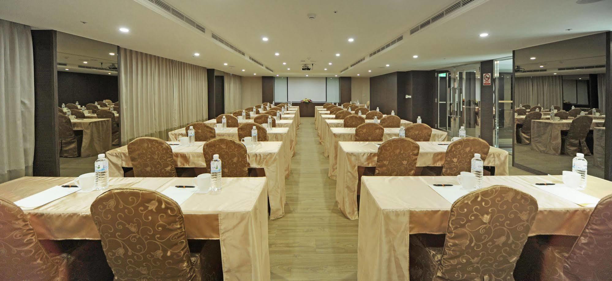 F Hotel - Hualien מראה חיצוני תמונה